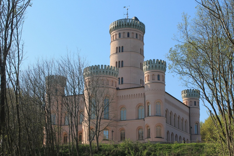 Jagdschloss Granitz im Frühling